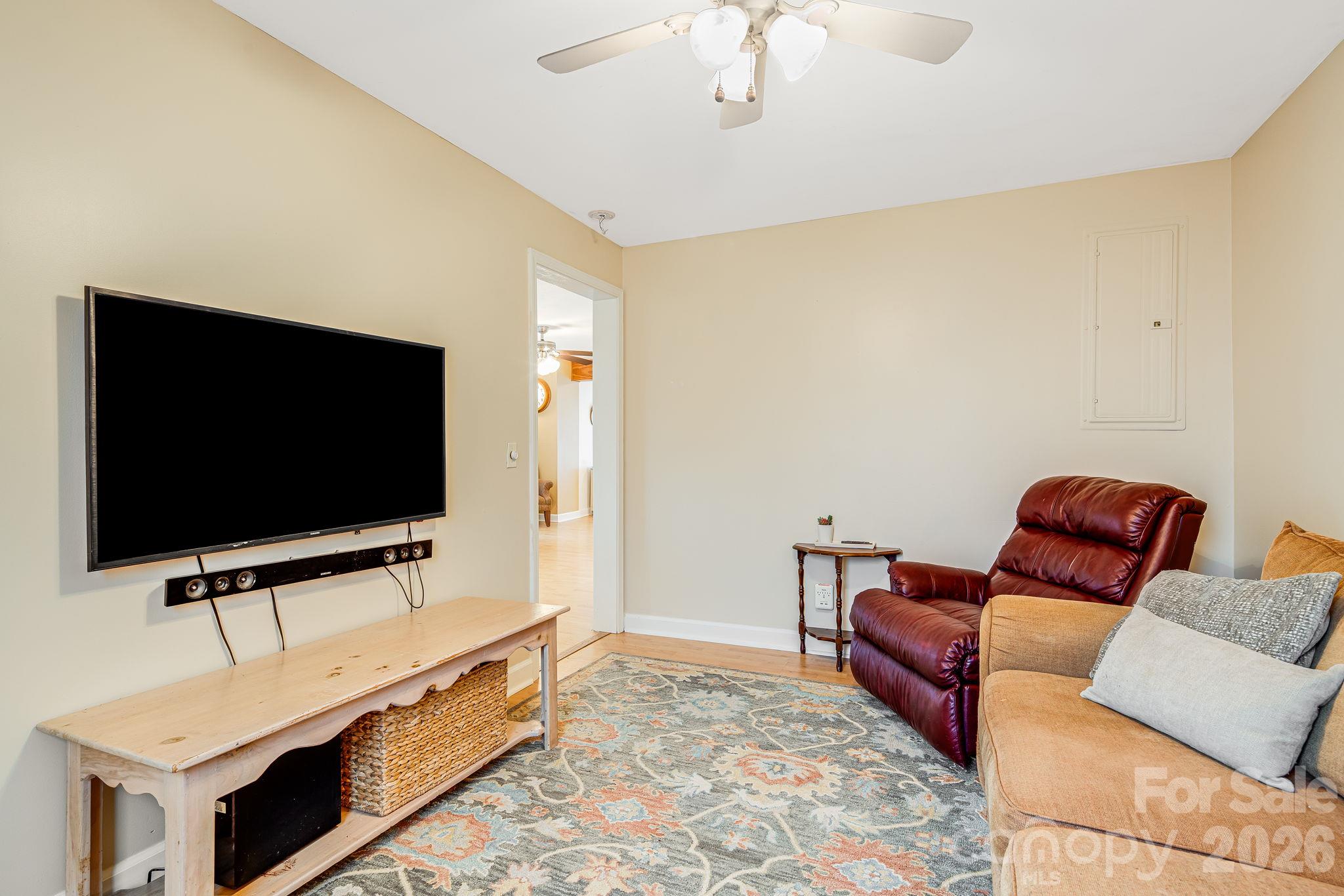 195 Whitmire Road Brevard, NC 28712 - Photo 15 of 32 Gallery Image 15