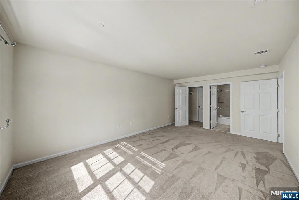 58 Kinderkamack Road, Unit 22 Emerson, NJ 07630 - Photo 11 of 24