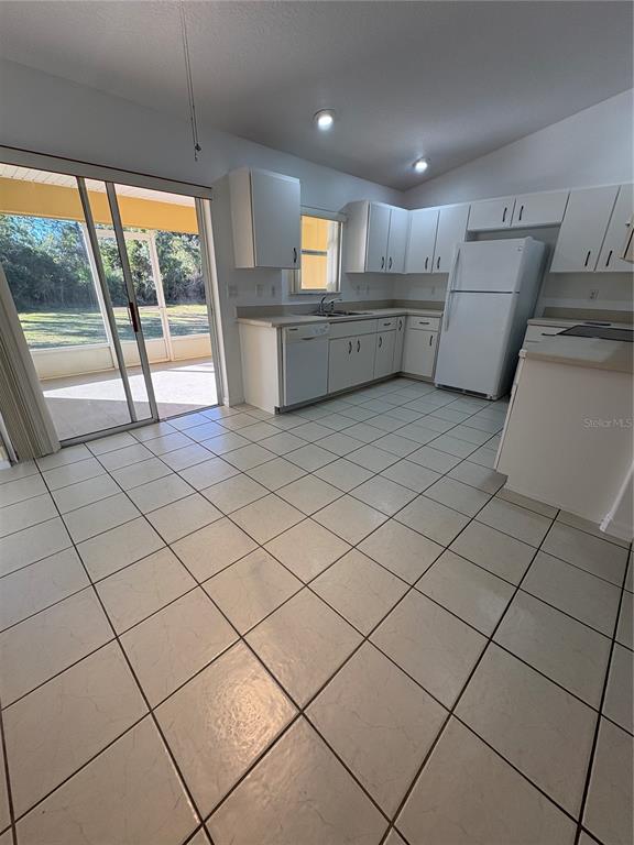 89 Fieldstone Lane, Unit A Palm Coast, FL 32137 - Photo 2 of 13