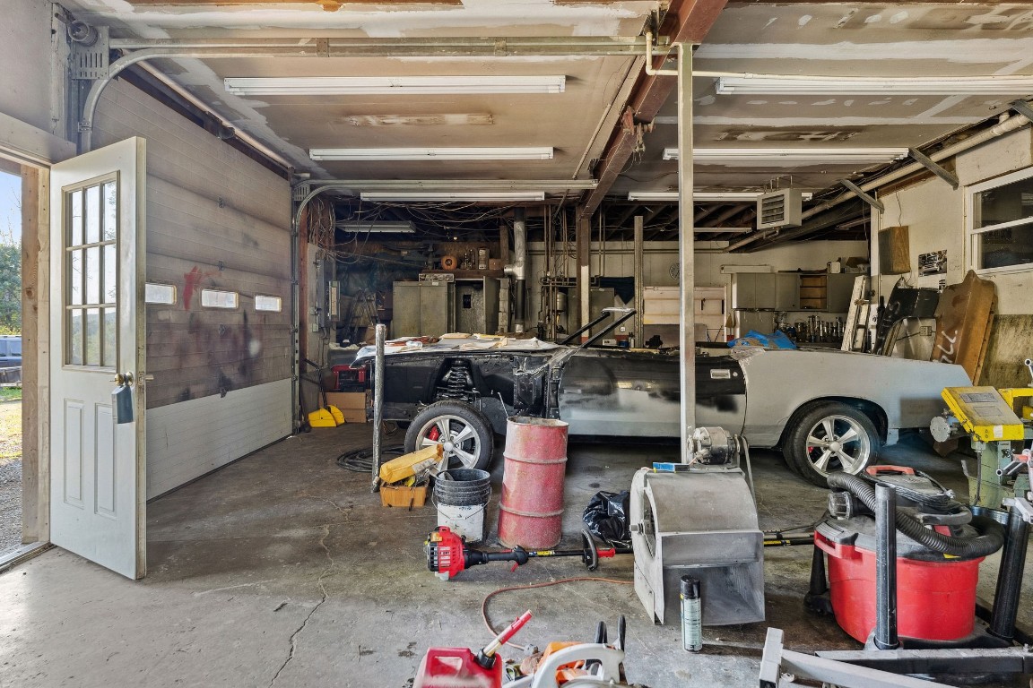 297 Springer Road Binghamton, NY 13904 - Photo 23 of 49