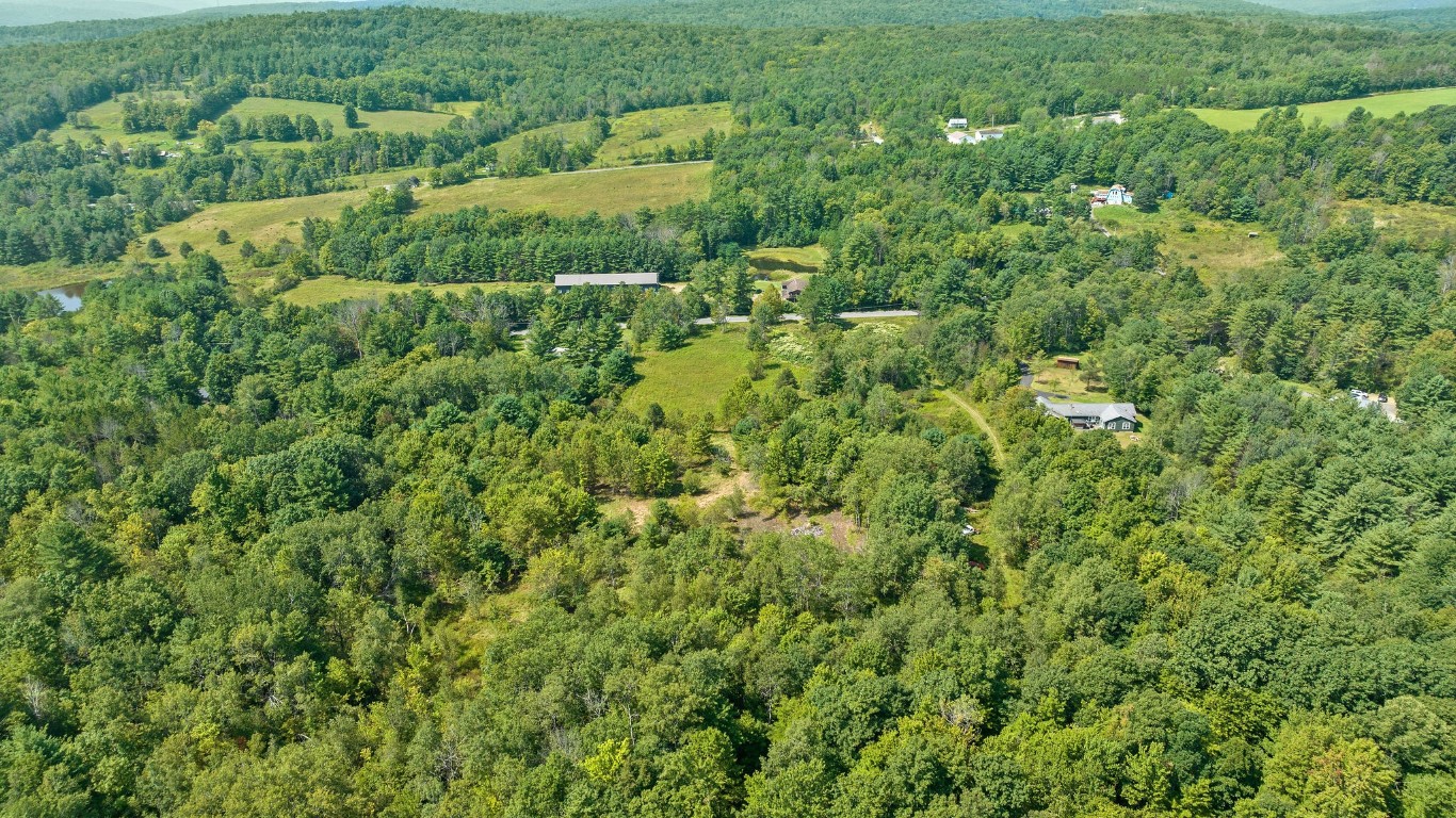 297 Springer Road Binghamton, NY 13904 - Photo 31 of 49