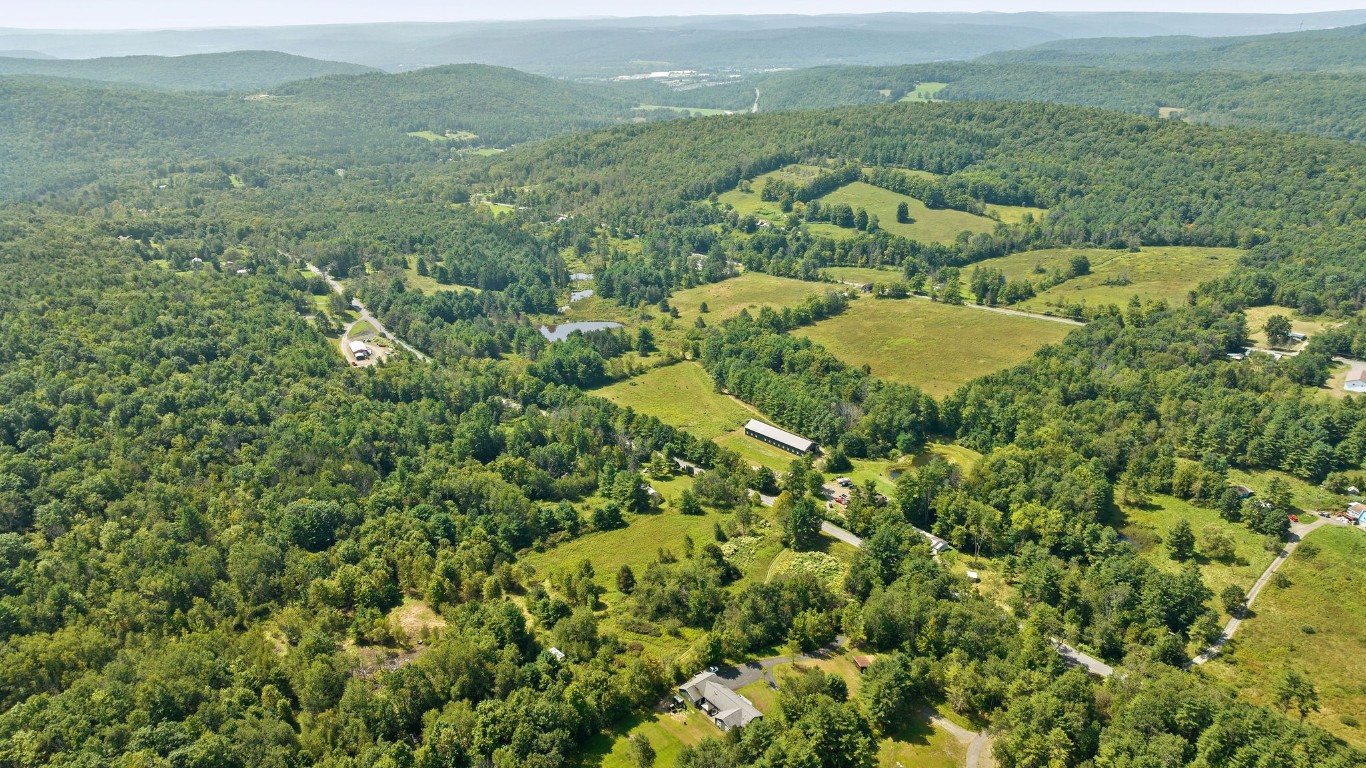 297 Springer Road Binghamton, NY 13904 - Photo 34 of 49