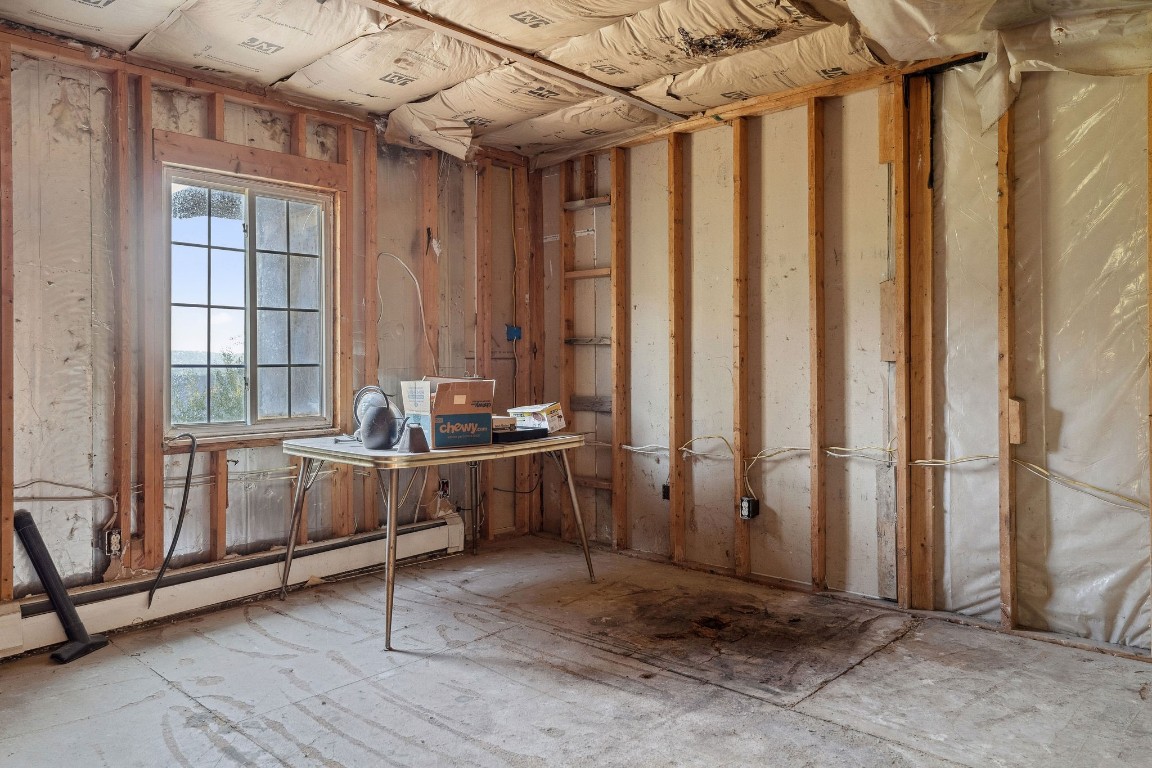 297 Springer Road Binghamton, NY 13904 - Photo 10 of 49