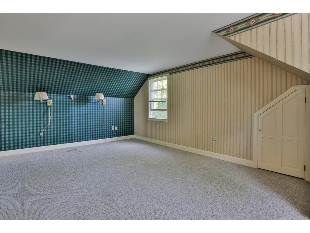363 Pine Hill Road Hollis, NH 03049 - Photo 33 of 34 Gallery Image 33