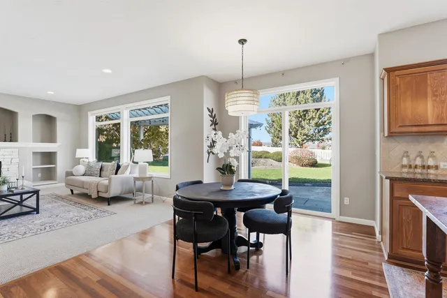 $899,000 | 17211 East Rosemont Lane, Greenacres, WA 99016