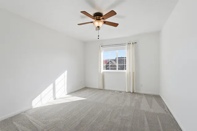 $899,000 | 17211 East Rosemont Lane, Greenacres, WA 99016