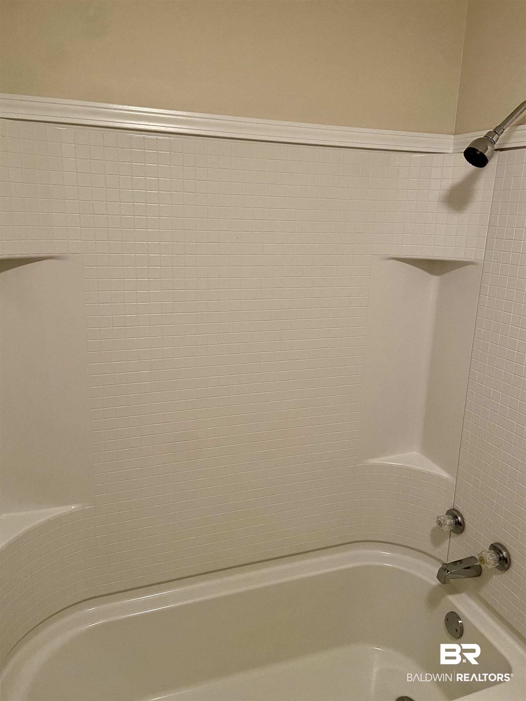 102 Ashley Street Evergreen, AL 36401 - Photo 10 of 26 Bathroom featuring tiled shower / bath combo