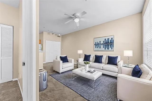 $160,000 | 8917 Lee Vista Boulevard, Unit 2807, Orlando, FL 32829