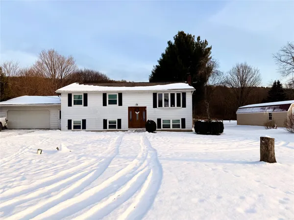$2,600 | 1124 Foster Valley Road, Owego, NY 13827