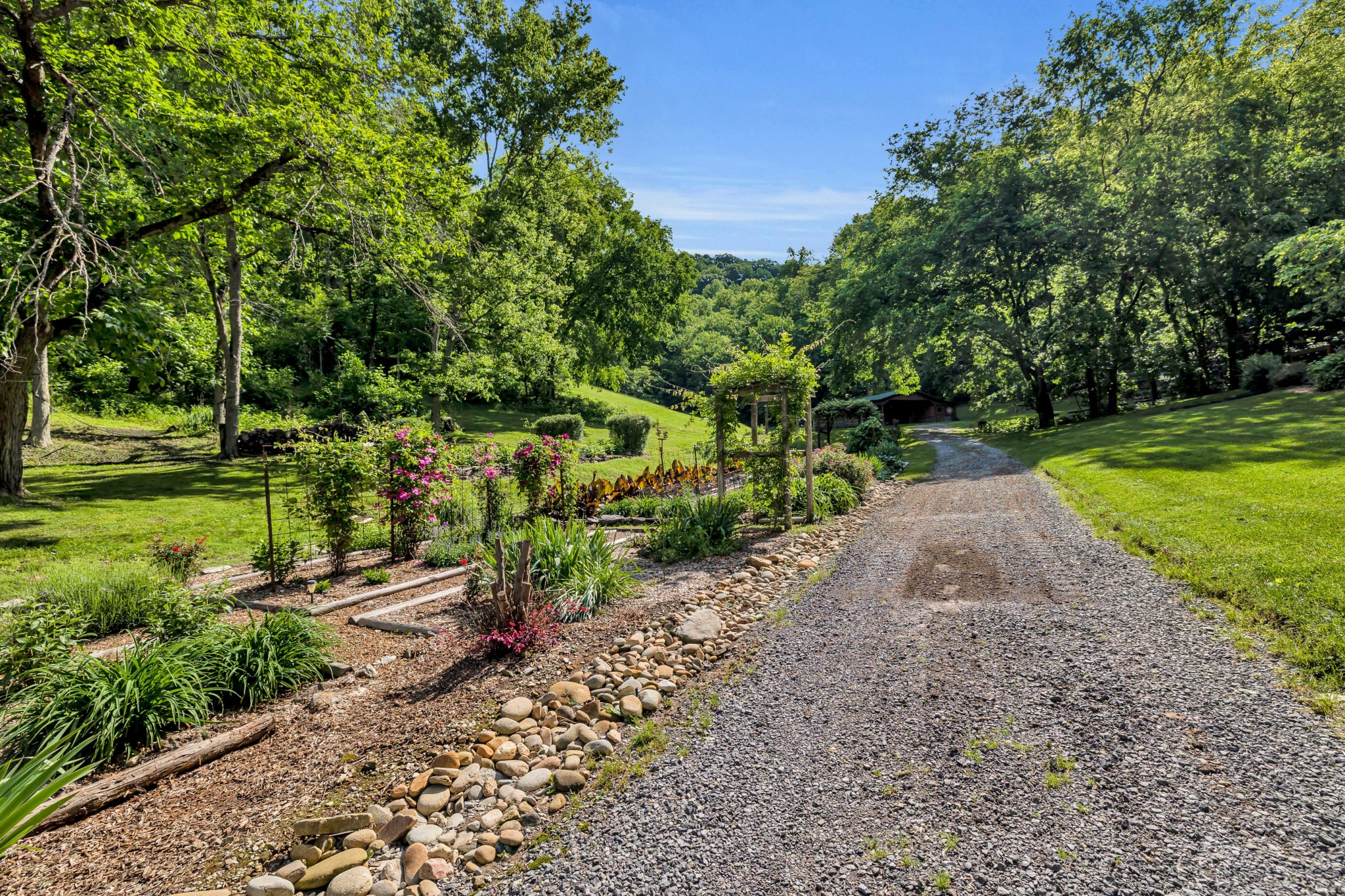 28 Bussell Road Carthage, TN 37030 - Photo 14 of 64 Gallery Image 14