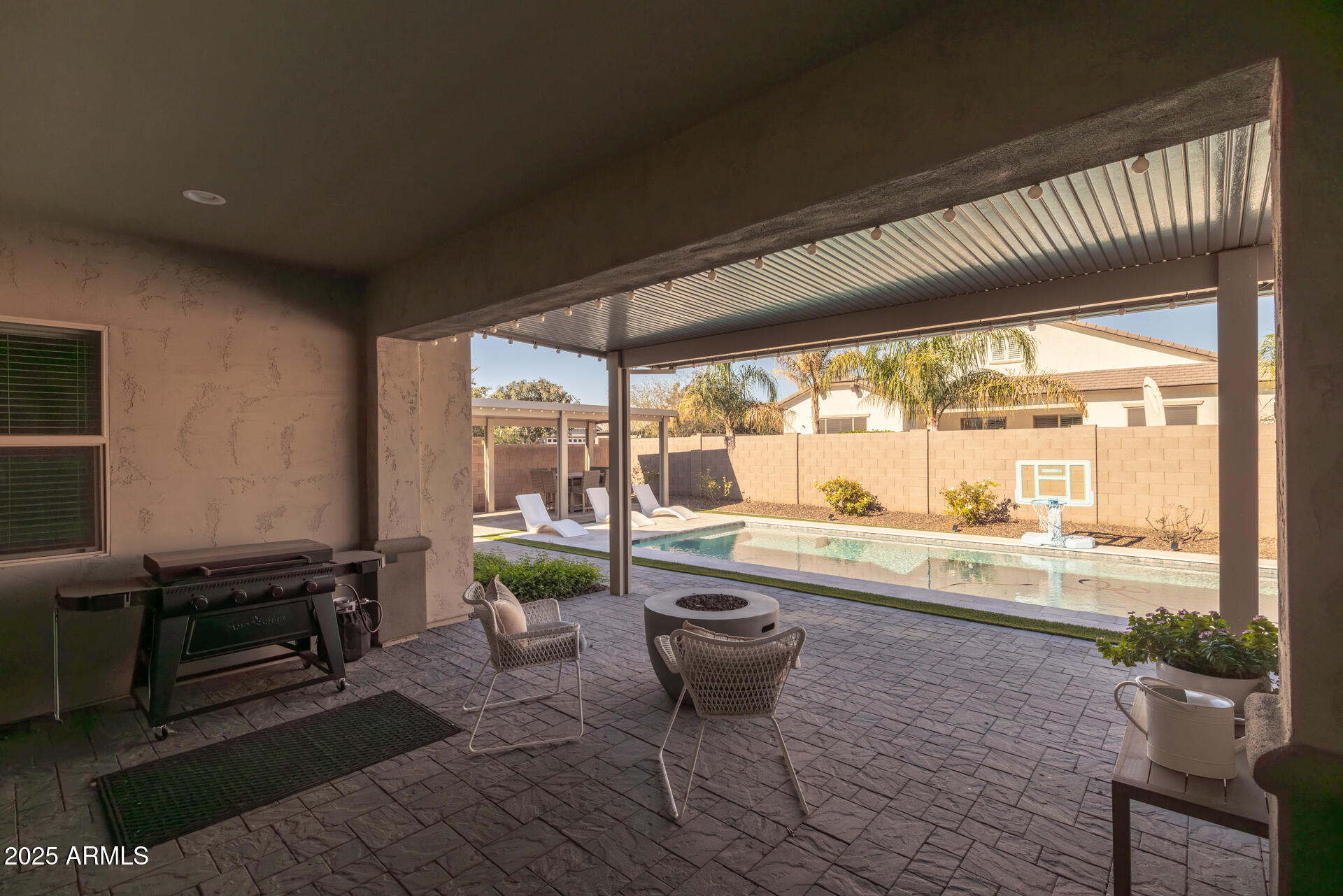 20194 East Raven Drive Queen Creek, AZ 85142 - Photo 31 of 39 a living room with furniture and a large window