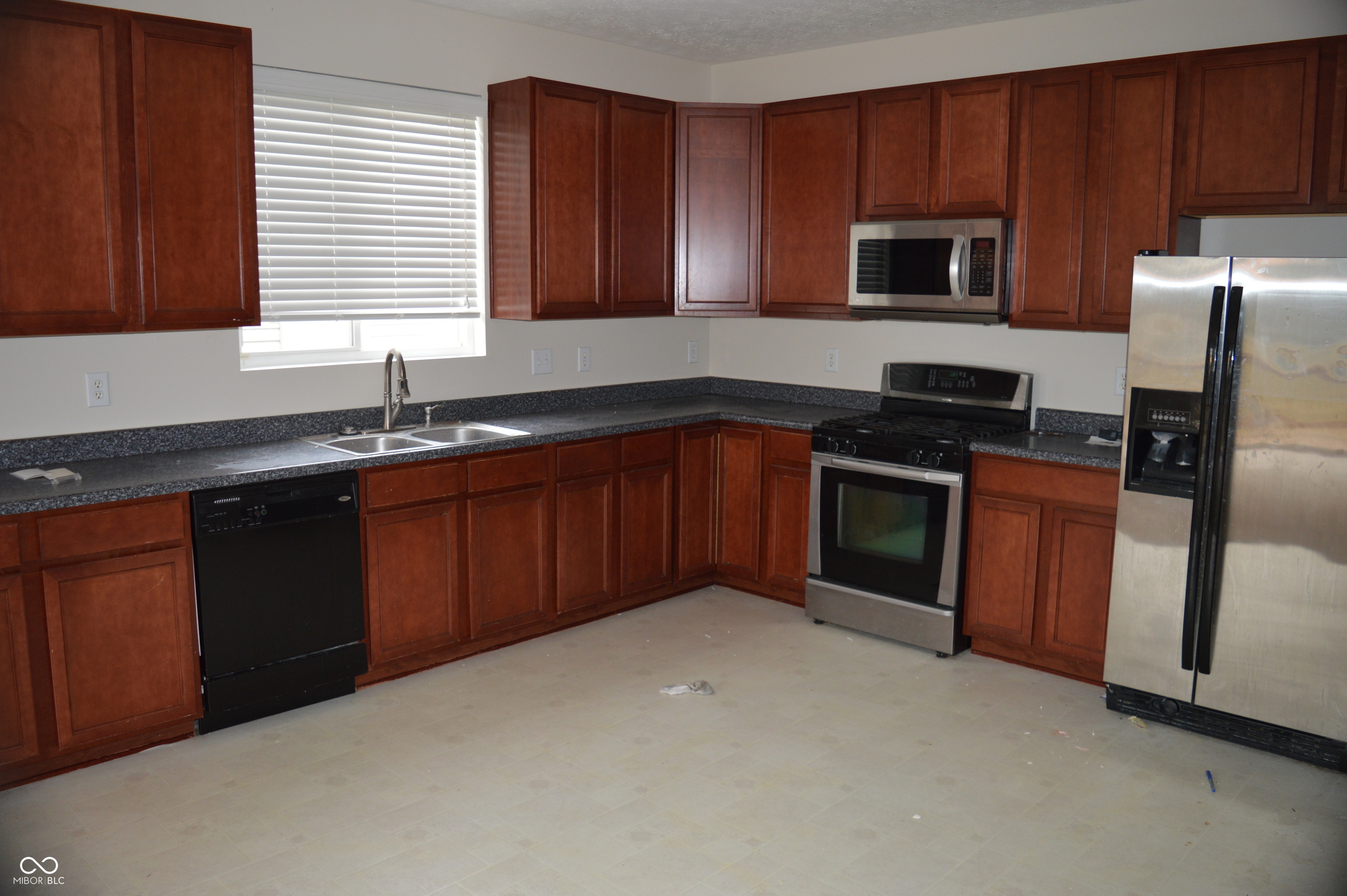 11330 Candice Drive Fishers, IN 46038 - Photo 11 of 37