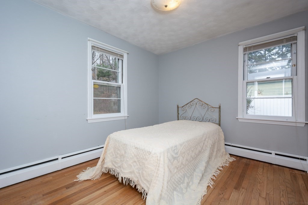 117 Malden Street Worcester, MA 01606 - Photo 18 of 25