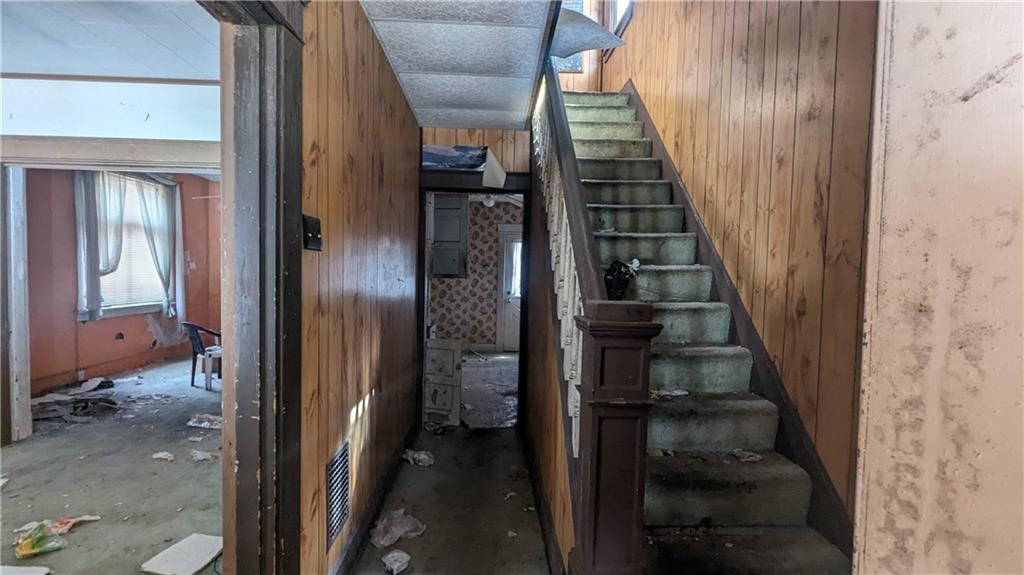 1014 4th Street Braddock, PA 15104 - Photo 4 of 25