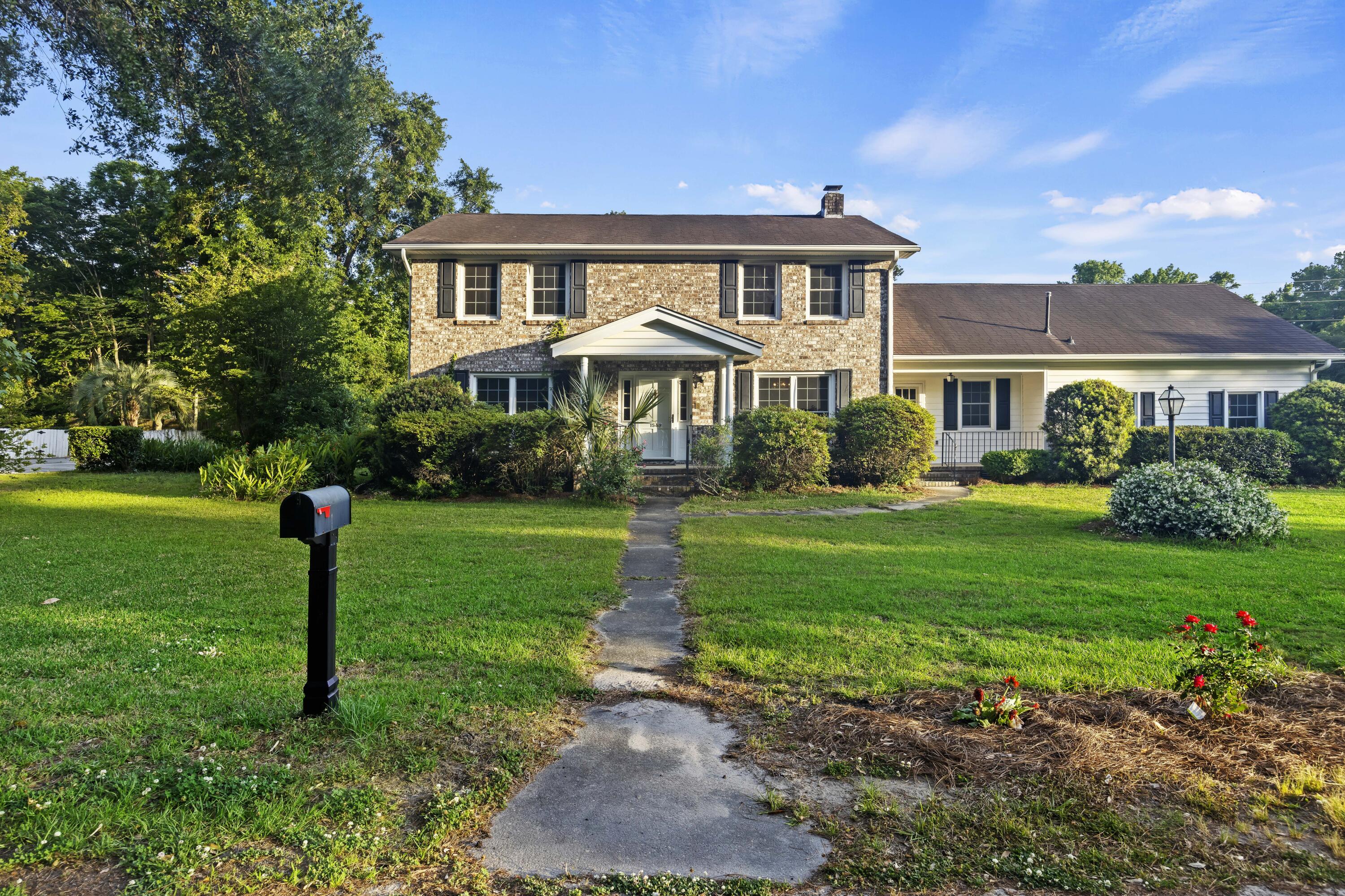 1549 Burningtree Road Charleston, SC 29412 - Photo 50 of 53 243A2135