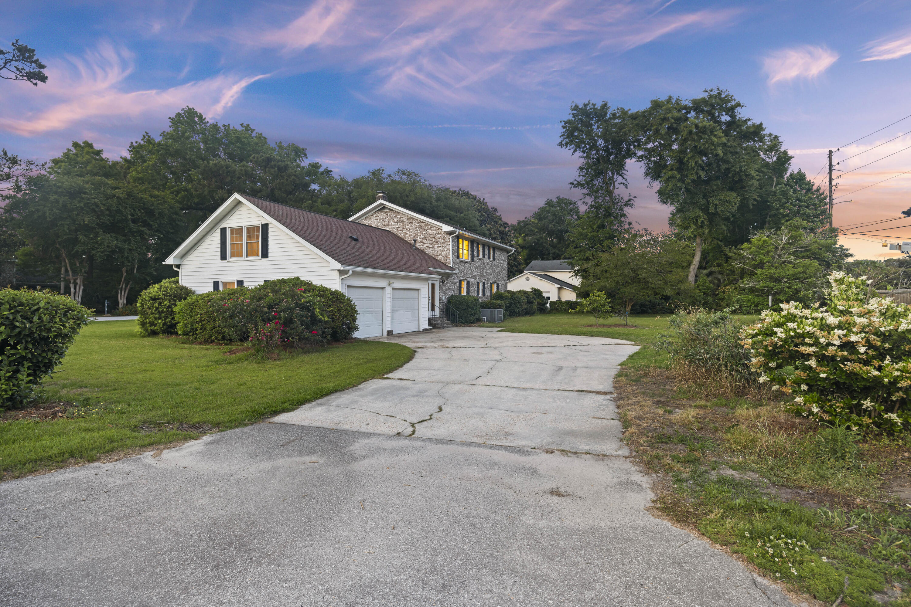 1549 Burningtree Road Charleston, SC 29412 - Photo 5 of 53 243A2240