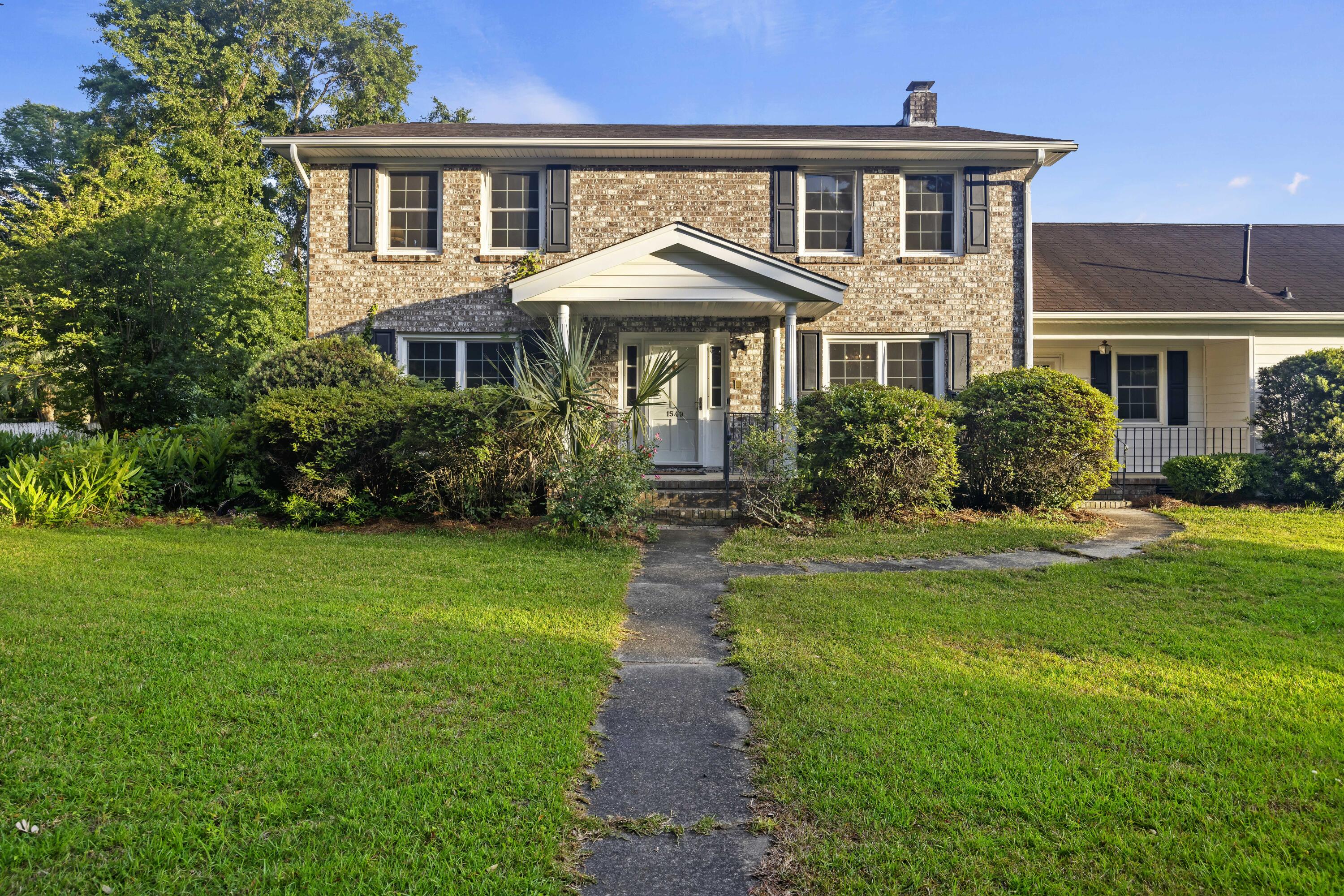1549 Burningtree Road Charleston, SC 29412 - Photo 9 of 53 243A2130