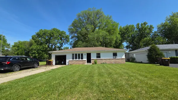 $79,900 | 44 Marquette Road, Machesney Park, IL 61115