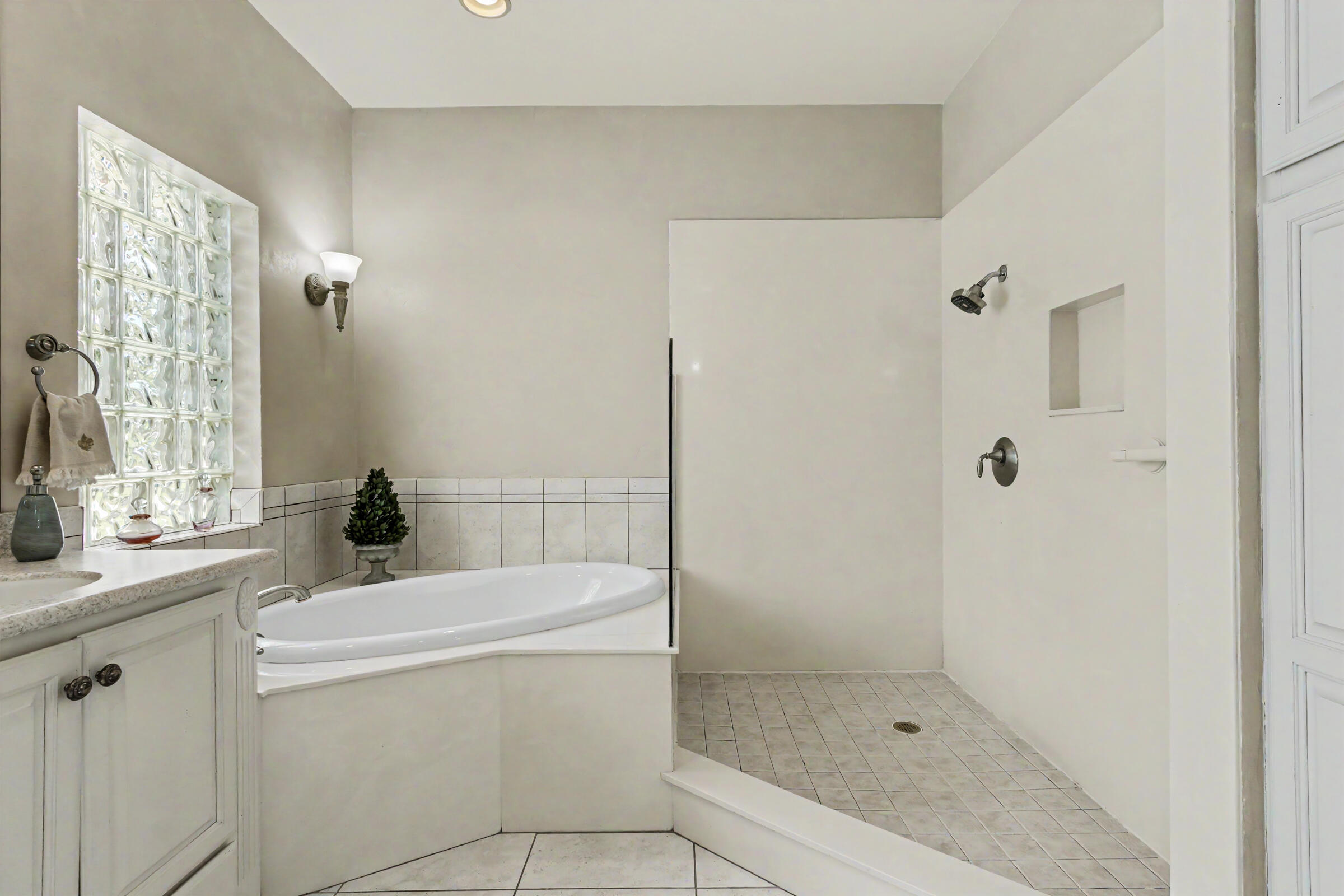 770 Ranch Road Weston, FL 33326 - Photo 53 of 63 770-48