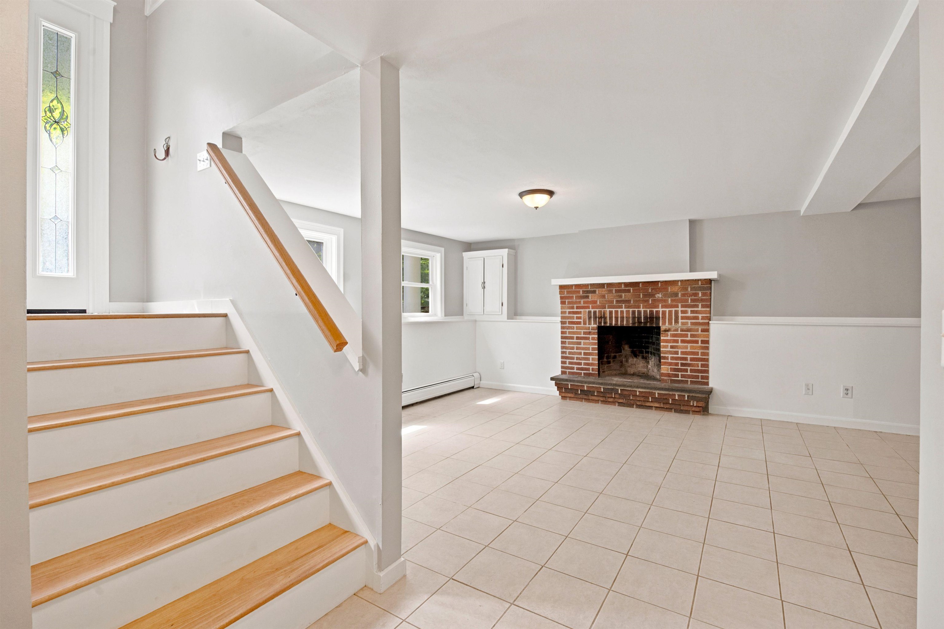 3 Ridgewood Drive Kingston, NH 03848 - Photo 49 of 59