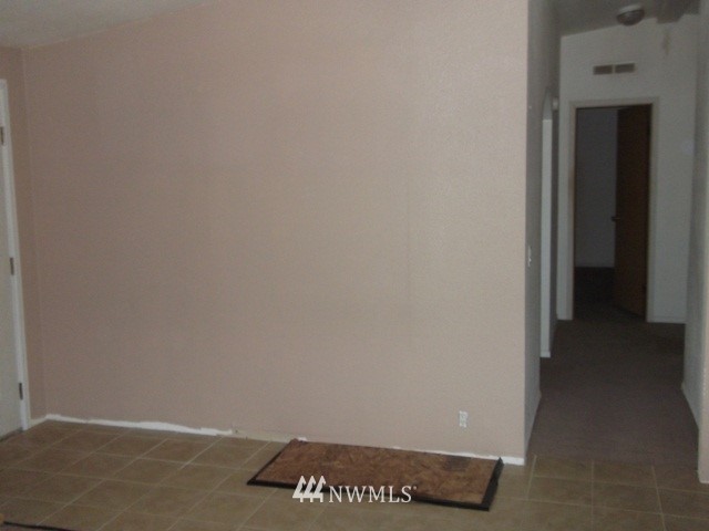 51 Northeast Larson Lake Road Belfair, WA 98528 - Photo 13 of 15 Gallery Image 13