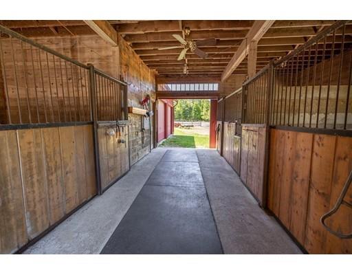 87 Saundersdale Road Charlton, MA 01507 - Photo 25 of 30 a view of entryway
