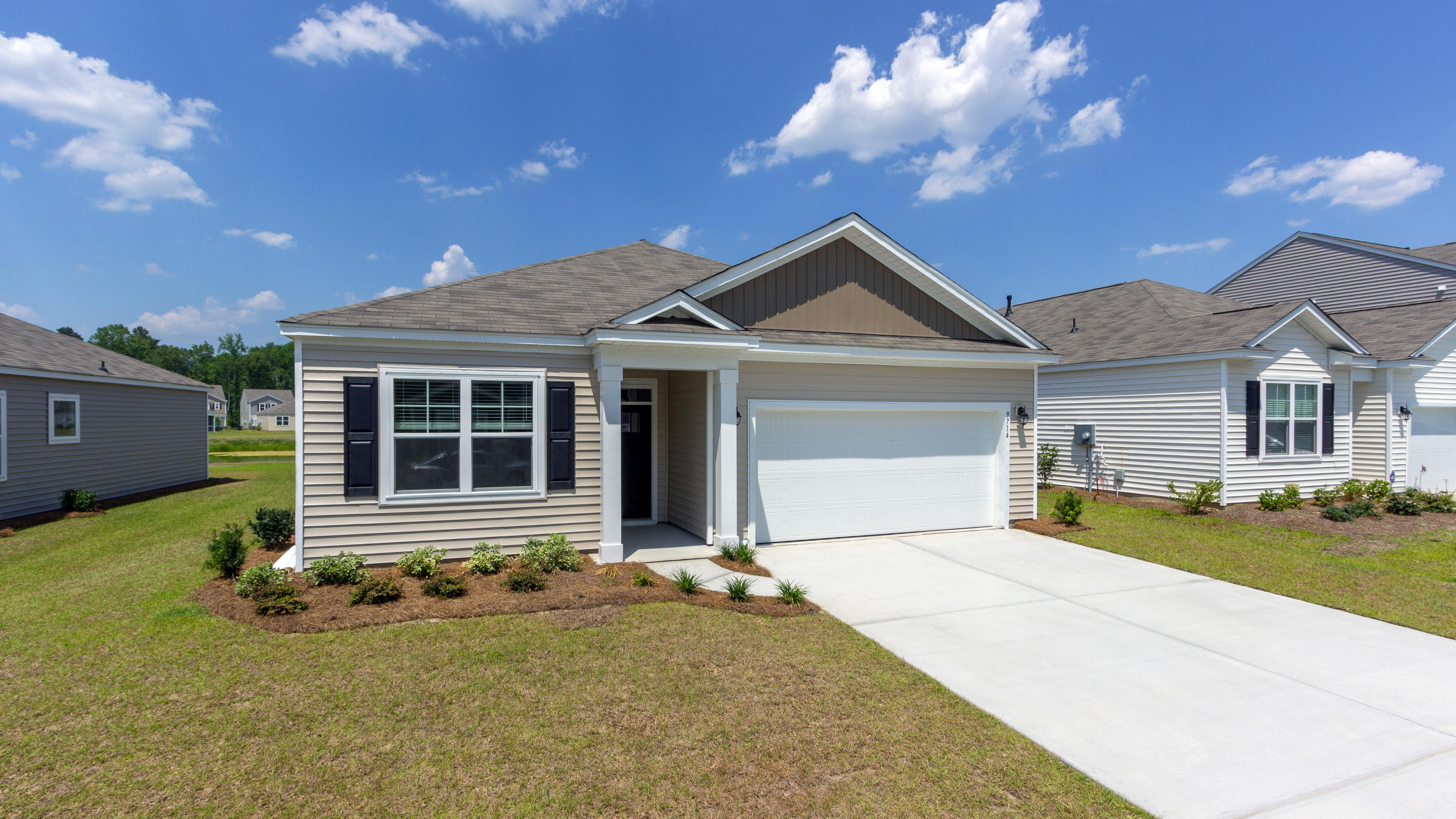 210 Sarcoxie Road Moncks Corner, SC 29461 - Photo 1 of 10 IMG_6895