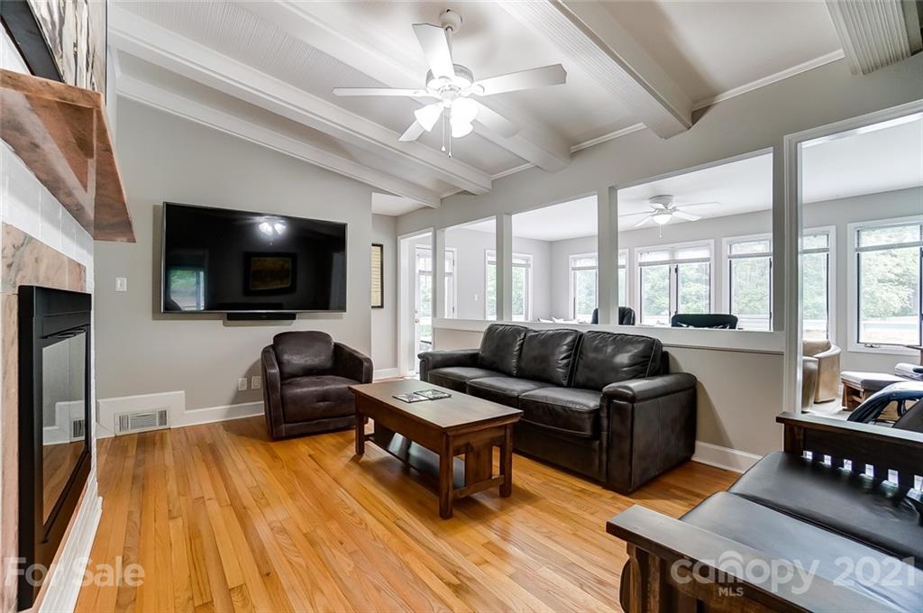 2015 Weddington Road Matthews, NC 28105 - Photo 12 of 47 Gallery Image 12