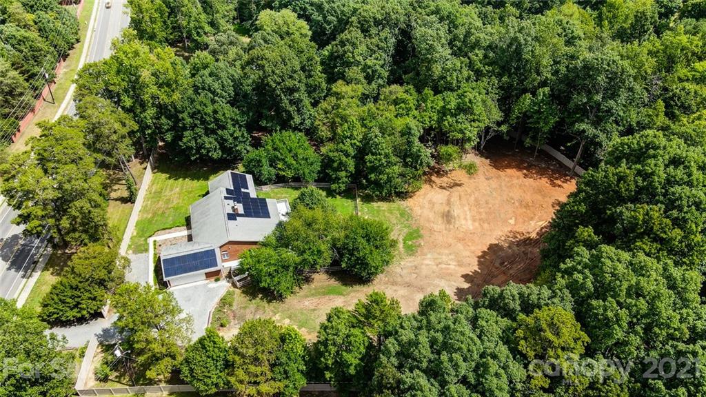 2015 Weddington Road Matthews, NC 28105 - Photo 3 of 47 Gallery Image 3