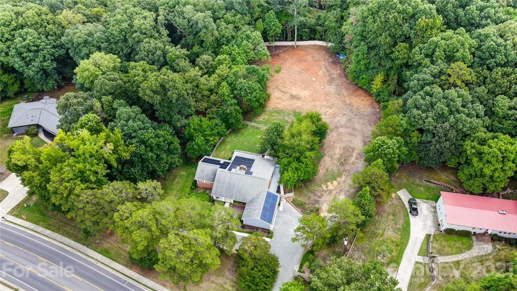 2015 Weddington Road Matthews, NC 28105 - Photo 4 of 47 Gallery Image 4