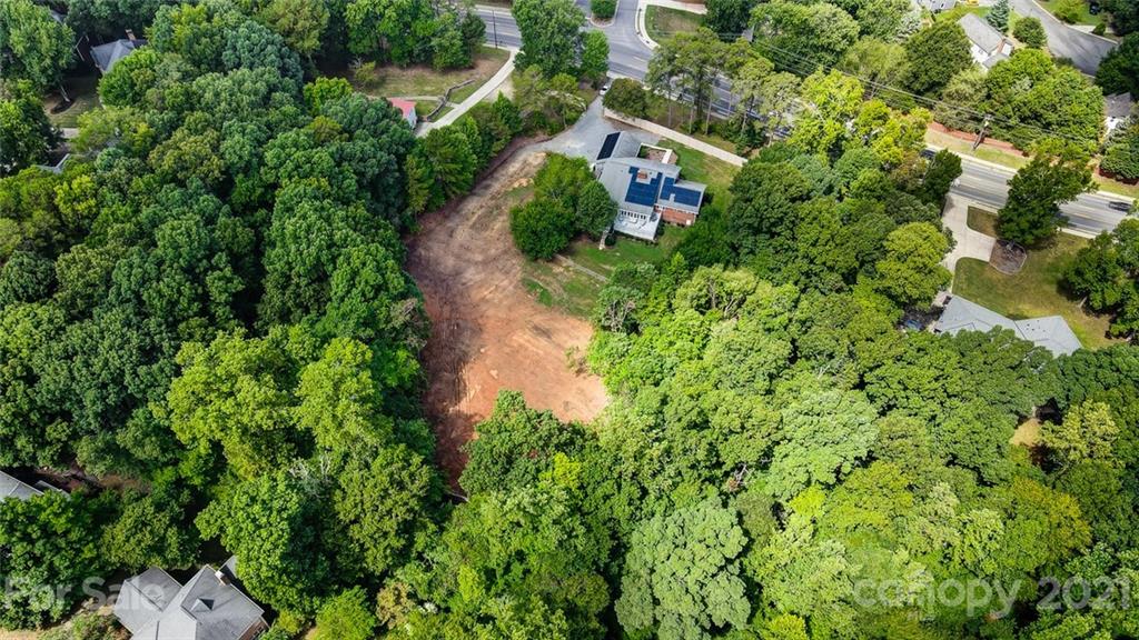 2015 Weddington Road Matthews, NC 28105 - Photo 5 of 47 Gallery Image 5