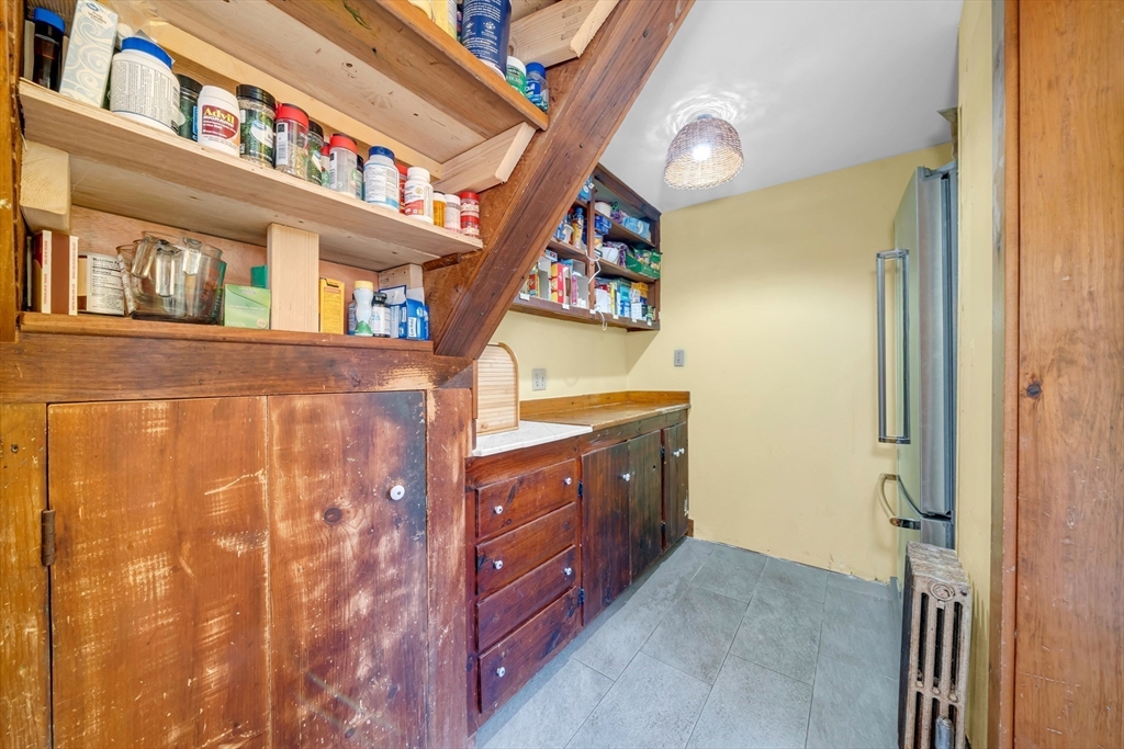 63 South Hampton Road Amesbury, MA 01913 - Photo 16 of 39