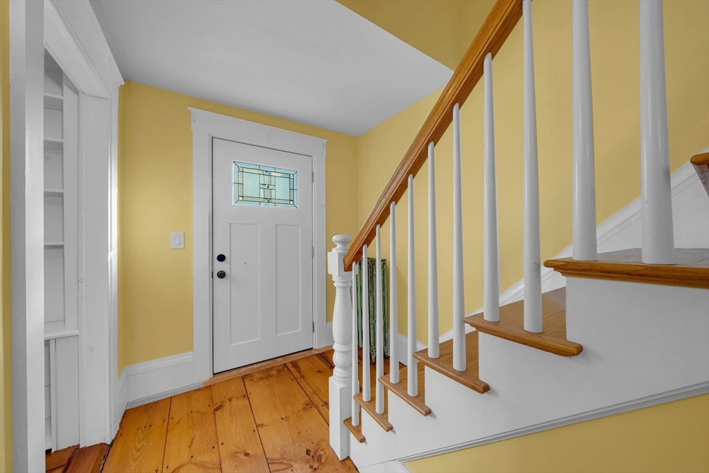 63 South Hampton Road Amesbury, MA 01913 - Photo 17 of 39