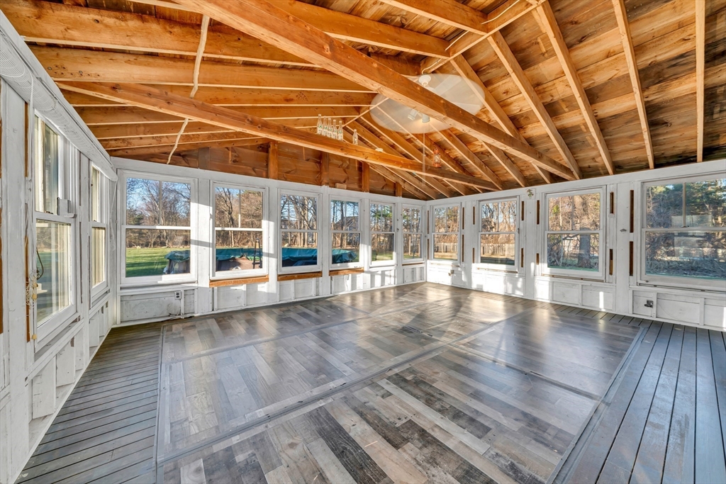 63 South Hampton Road Amesbury, MA 01913 - Photo 36 of 39