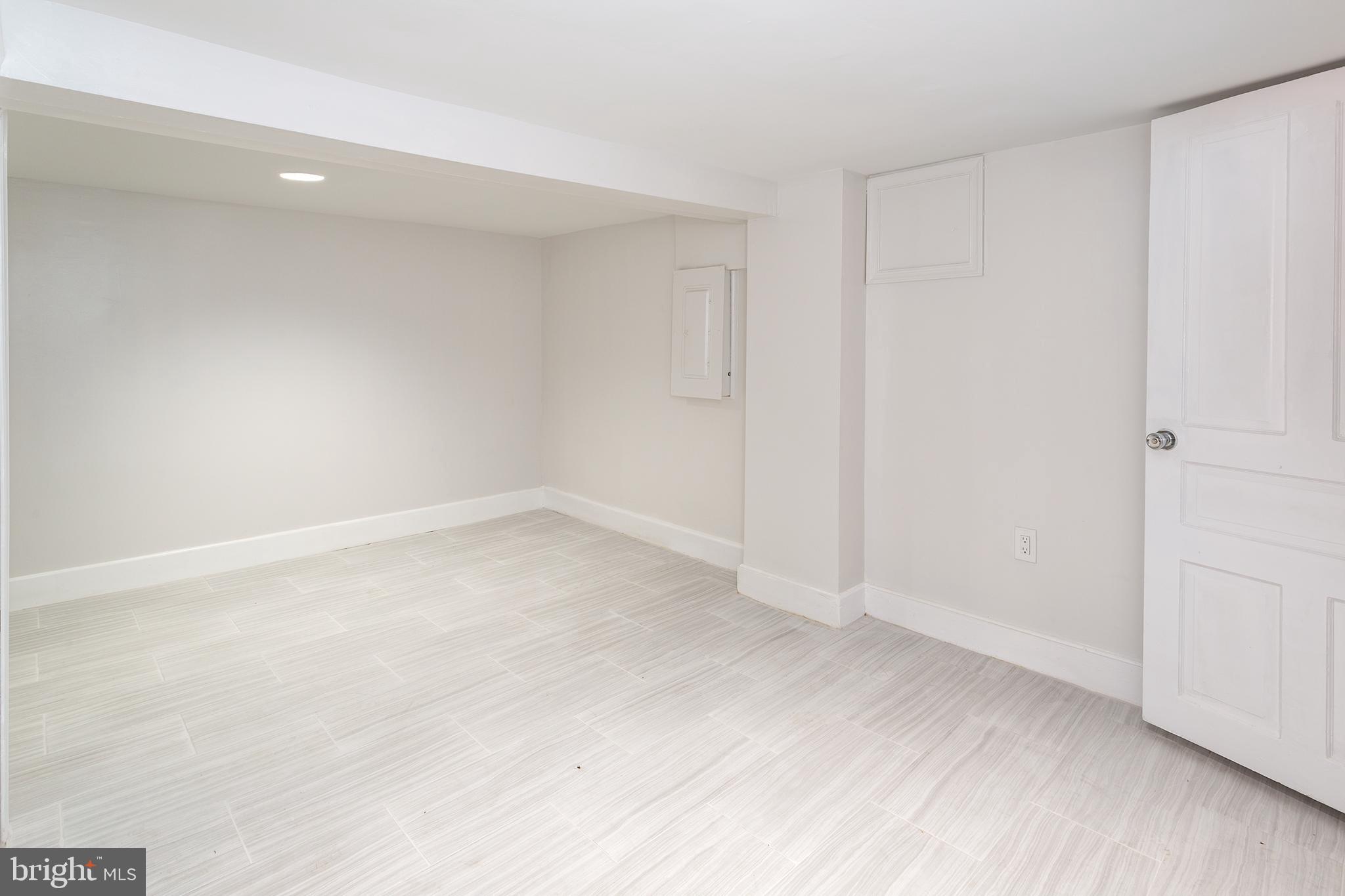 1213 12th Street Northwest, Unit C Washington, DC 20005 - Photo 10 of 19 2nd Bedroom Den Area
