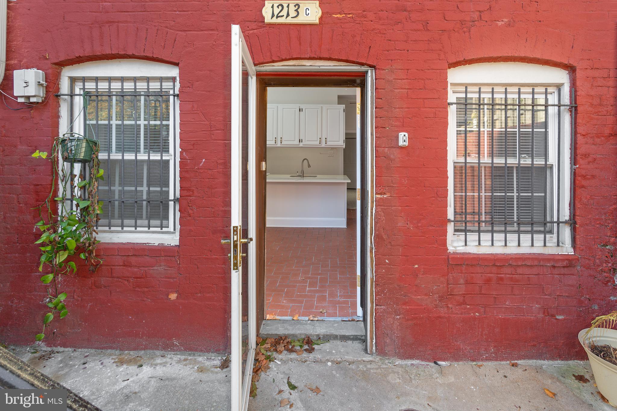 1213 12th Street Northwest, Unit C Washington, DC 20005 - Photo 12 of 19 Exterior