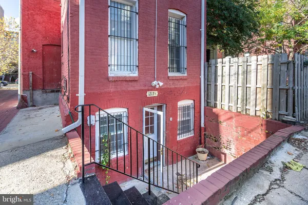 $2,350 | 1213 12th Street Northwest, Unit C, Washington, DC 20005