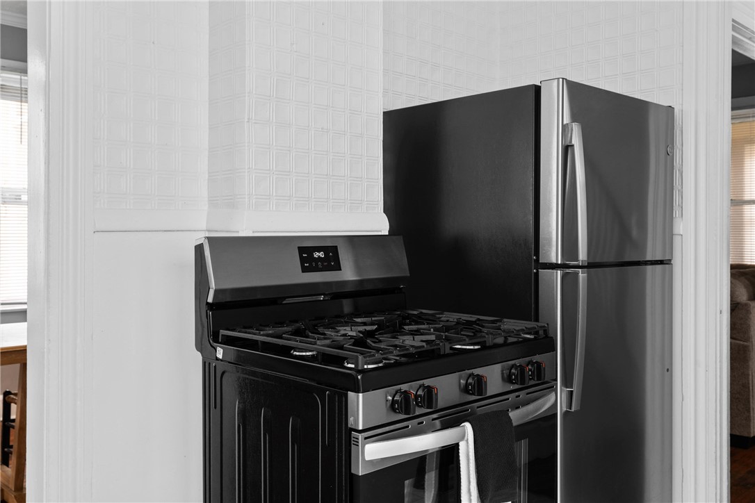 5 Welstead Place Rochester, NY 14613 - Photo 11 of 23 Stainless Steal Appliances