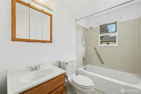 $325,000 | 5115 South Cushman Avenue, Tacoma, WA 98408