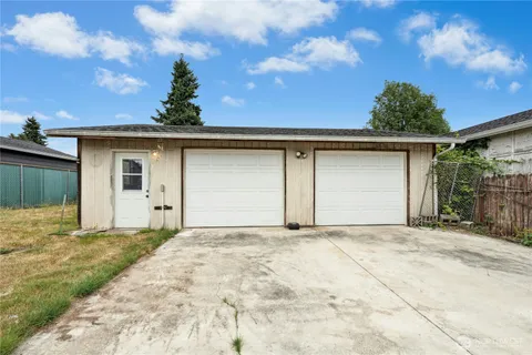 $325,000 | 5115 South Cushman Avenue, Tacoma, WA 98408