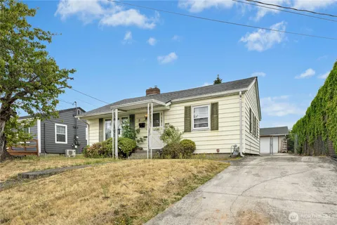 $325,000 | 5115 South Cushman Avenue, Tacoma, WA 98408