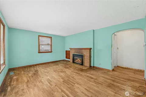 $325,000 | 5115 South Cushman Avenue, Tacoma, WA 98408