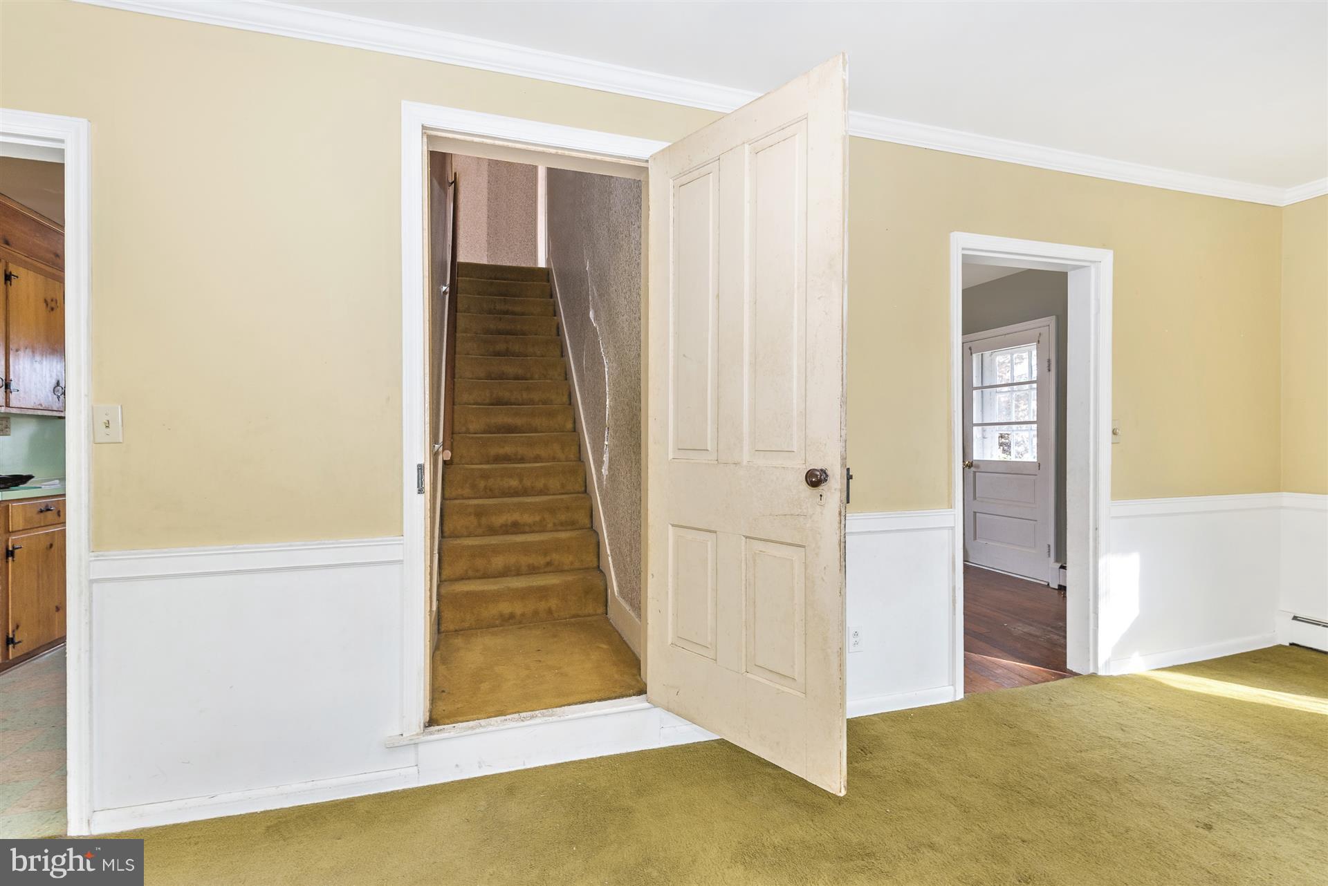 22326 Cave Hill Road Smithsburg, MD 21783 - Photo 17 of 30 Stairway to the 2nd floor from LR