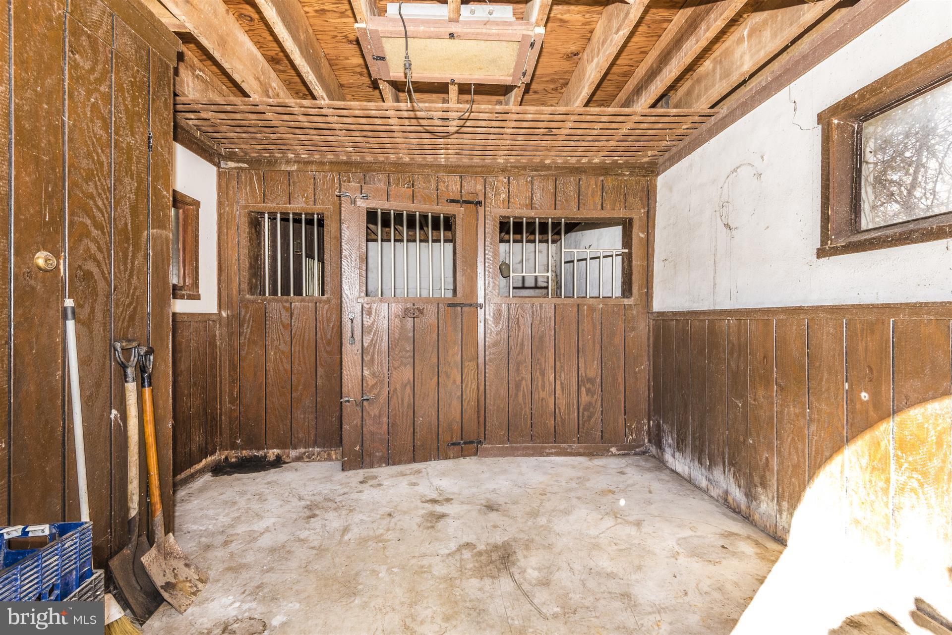 22326 Cave Hill Road Smithsburg, MD 21783 - Photo 29 of 30 Rex, the horse, use to live here!