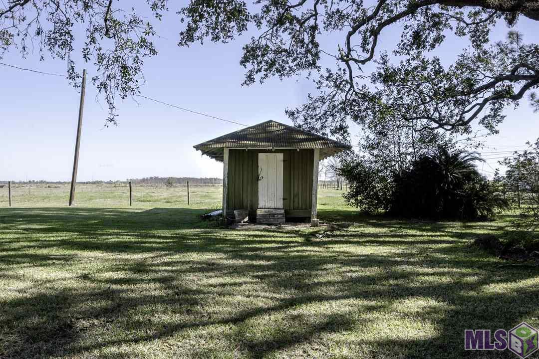 121 Barker Road Lockport, LA 70374 - Photo 8 of 81 Gallery Image 8