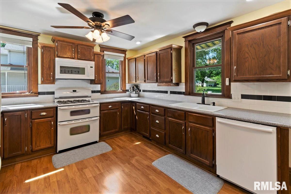 317 West Main Street Rochester, IL 62563 - Photo 11 of 38 Gallery Image 11