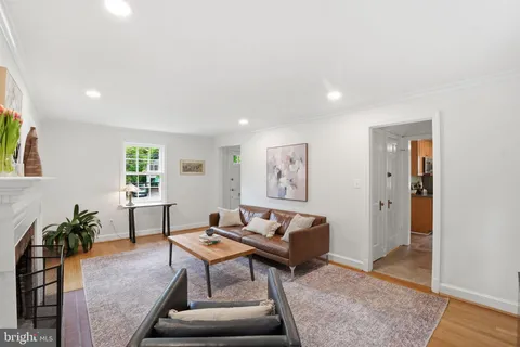$799,000 | 9601 Bruce Drive, Silver Spring, MD 20901