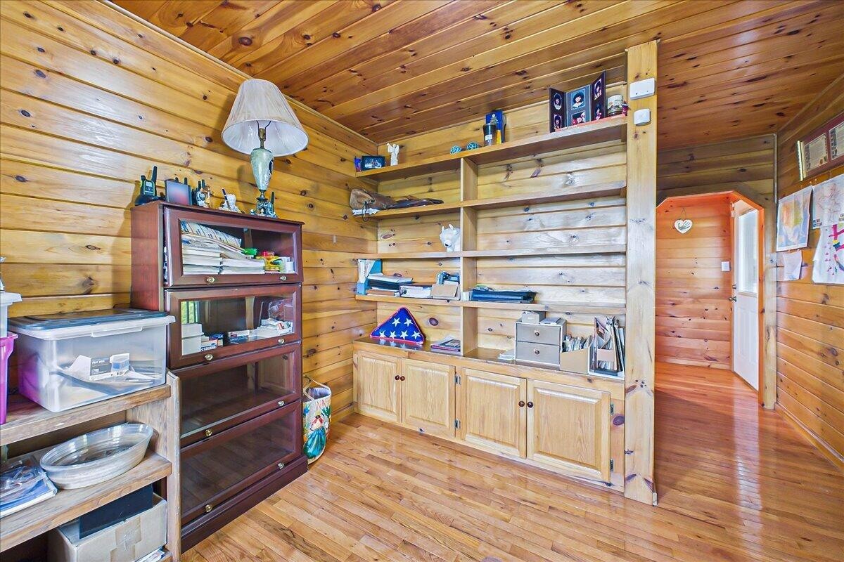 810 Belltown Road Tellico Plains, TN 37385 - Photo 28 of 53