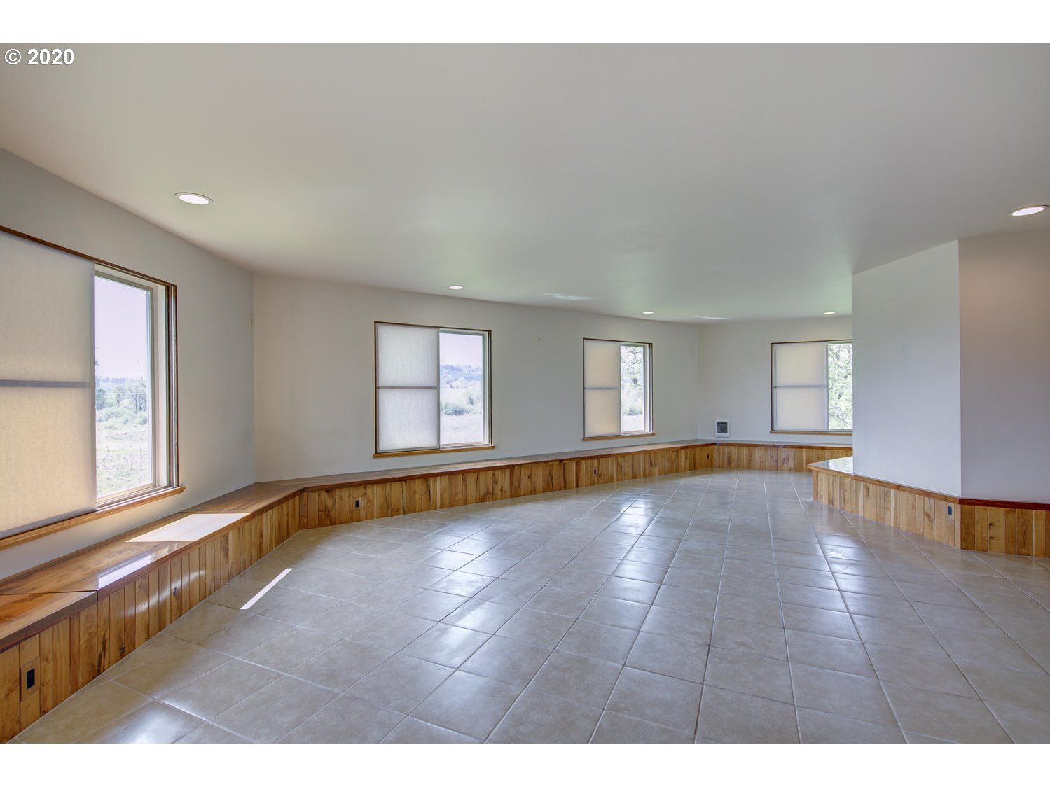 10160 Northwest Oak Ridge Road Yamhill, OR 97148 - Photo 4 of 32 Gallery Image 4