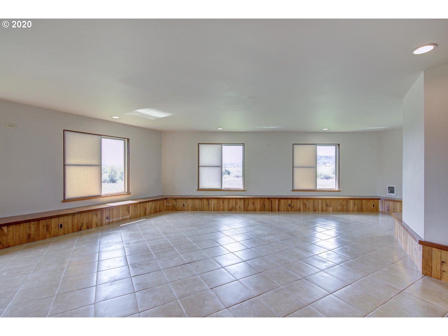 10160 Northwest Oak Ridge Road Yamhill, OR 97148 - Photo 5 of 32 Gallery Image 5